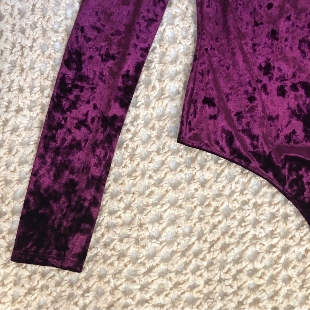 FASHION NOVA | RASPBERRY PURPLE VELOUR BODYSUIT - Picture 3 of 8